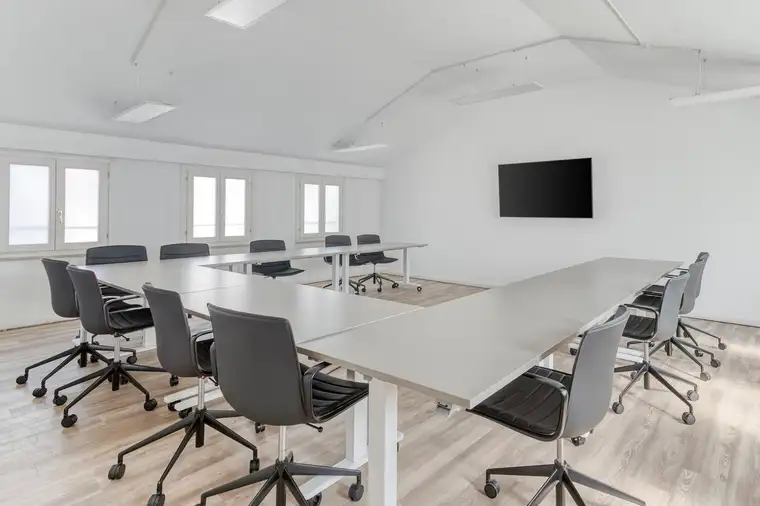Großraumbüros für 10 Personen in Regus Modepark Röther