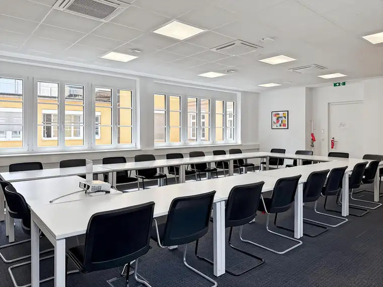 Großraumbüros für 10 Personen in Regus Promenade 