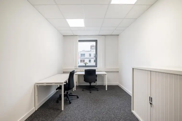 All-inclusive-Zugang zu professionellen Büroräumen für 2 Personen in Regus Mariahilfer Strasse 