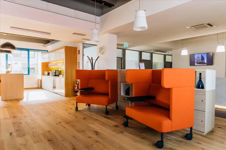 All-inclusive-Zugang zu Coworking-Bereiche in Regus Smart City 