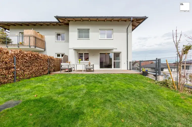 Elegante, großzügige Gartenwohnung in Ausblicklage