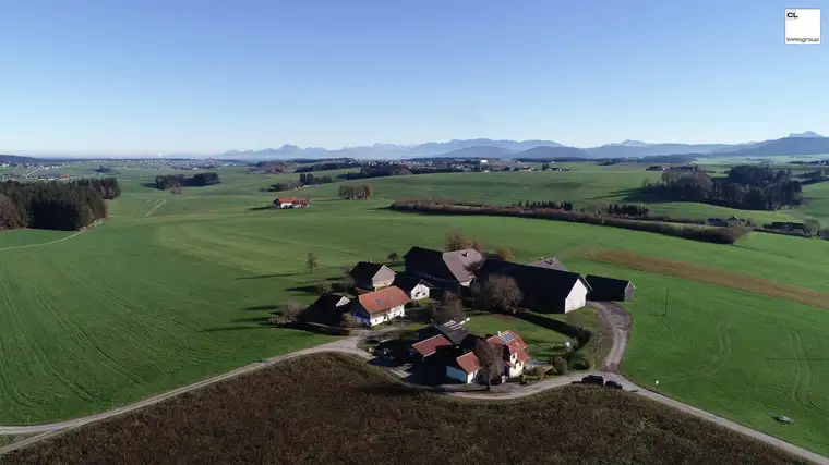 *RESERVIERT* Detailverliebtes Bauernhaus in absoluter Ruhelage - Renoviert und in top Zustand!