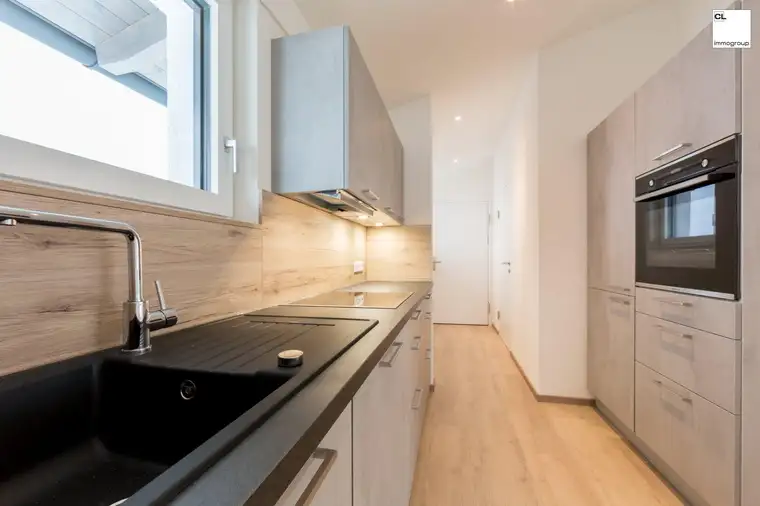 Trendige 2-Zimmer-Wohnung mit XL-Balkon – Ideal für Singles