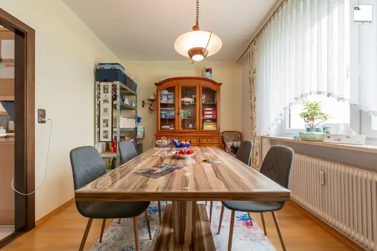 Helle 4-Zimmer-Wohnung mit Loggia und Lift in zentraler Lage von Wels