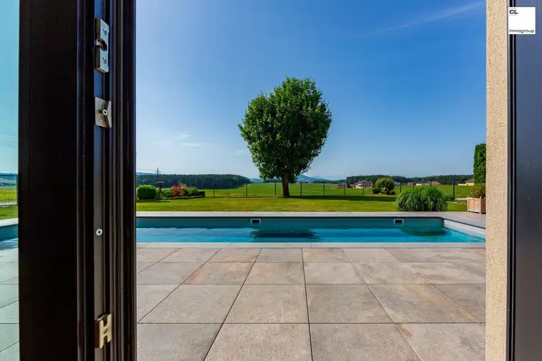 Traumhafte Designvilla mit Pool – Idyllisches Refugium nahe dem Mattsee