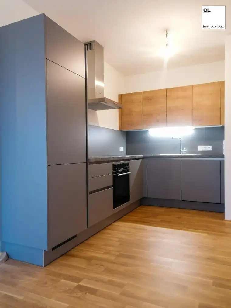Schöne 2-Zimmer Mietwohnung im 1.OG mit großem Balkon!