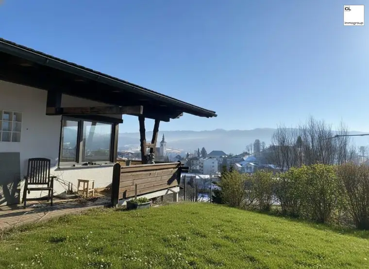 Grundstückshälfte noch verfügbar - Toplage im Zentrum von Seewalchen
