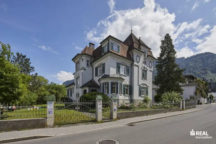 Villa Schatzmann - Stadthaus mit mehreren Einheiten