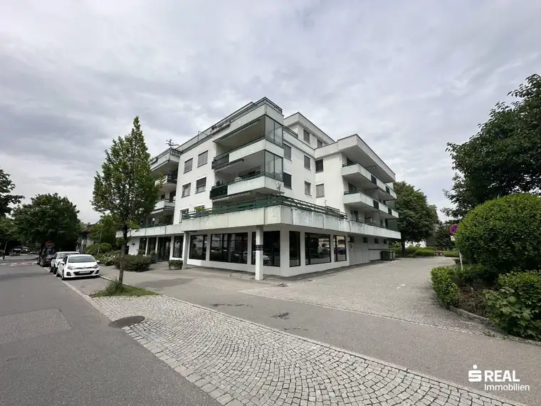 4-Zimmer-Wohnung mit Balkon &amp; Tiefgarage in Götzis