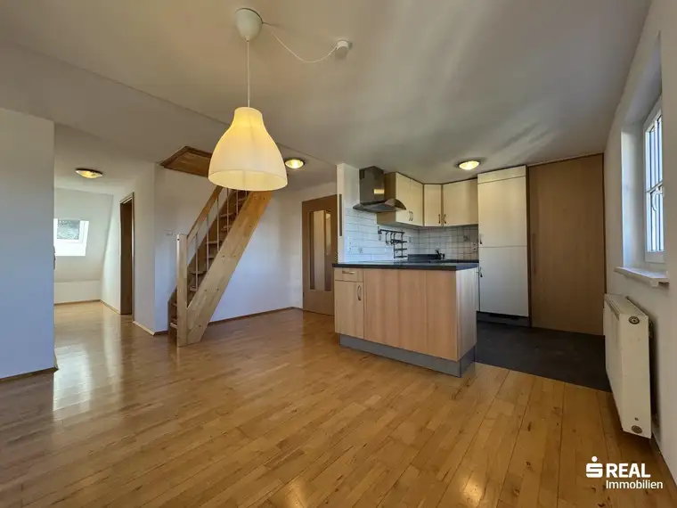 Tolle 2,5-Zimmer Maisonettewohnung in super Lage