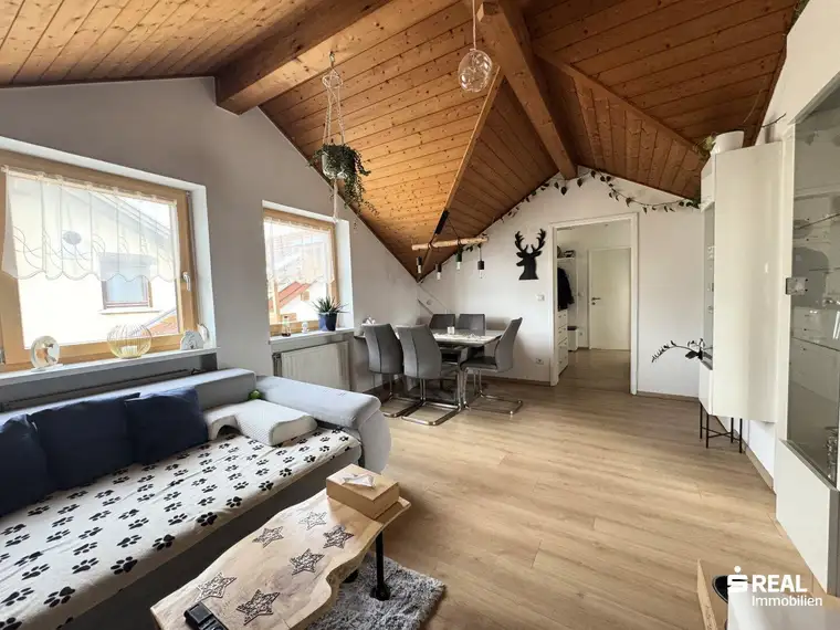 Charmante 4 Zimmer-Dachgeschosswohnung in Fußach