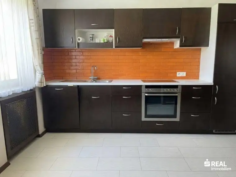3-Zimmer-Wohnung in zentraler Lage mit Top-Infrastruktur