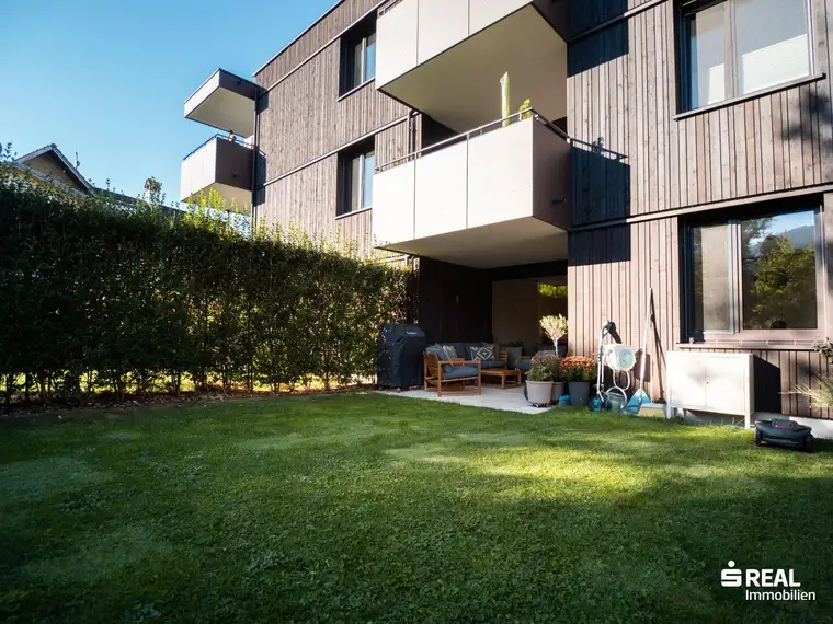Neuwertige 2-Zimmer-Gartenwohnung in ruhiger Lage