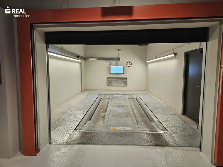 Obere Donaustraße 63 - Garagenplätze zu vermieten