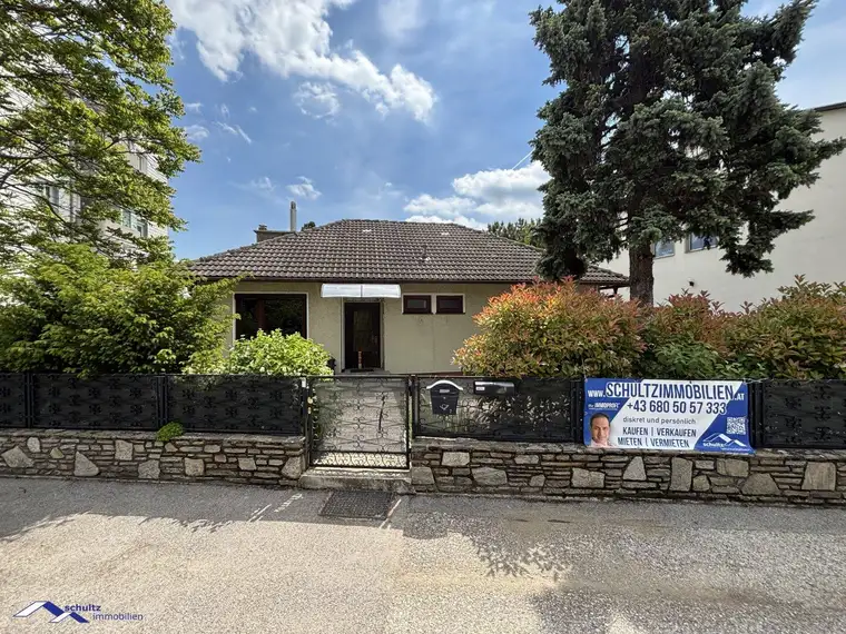 SCHULTZ IMMOBILIEN - Bungalow mit schönem Garten!