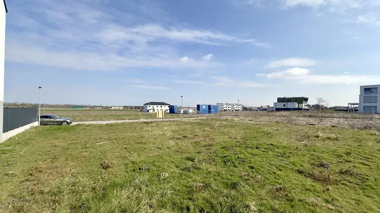 Traum Grundstück in Toplage – Ideal für junge Familien!