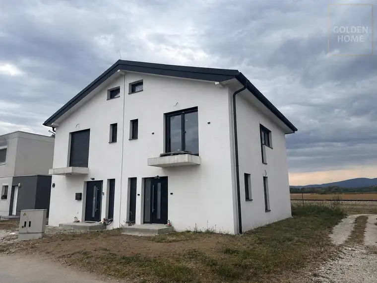 Moderne Wohnenmit Sonnenterrasse