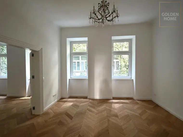 Stilvoll Altbau mit modernem Wohnkomfort - Erstbezug nach Sanierung!