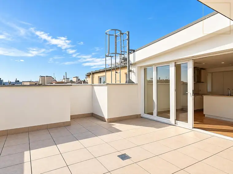 Exklusives Dachgeschossjuwel mit Terrasse, Kamin und Doppelgarage!