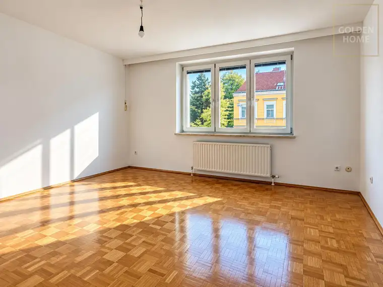3 Zimmer. Balkon. Ruhelage.
