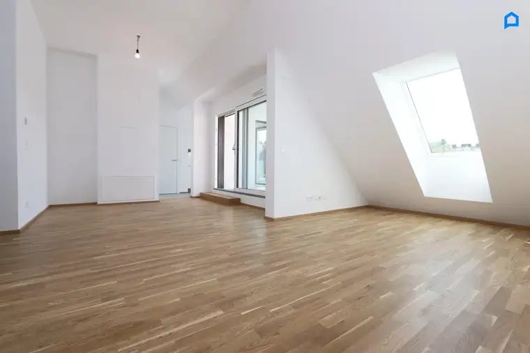 DACHGESCHOSS LUXUS-Neuwertig- 2 Zimmer, Pauschale allinklusiv Miete, 31m² Wohnzimmer, West-Terrasse 21,27 m², Maßeinbau-Küche, zugfreie Deckenkühlung, FBH, Alarmanlage, Lift, barrierefrei, Garage optional
