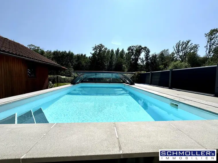 Traumhafter Bungalow - Moderner Wohnkomfort in idyllischer Lage