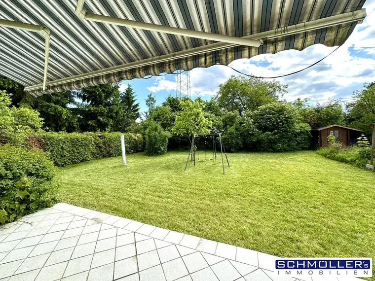Sonniges Zweifamilienhaus in Ruhelage