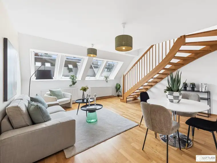 Bestlage Servitenviertel! Sonnendurchflutete 2-Zimmer-Dachgeschoss-Wohnung in Ruhelage
