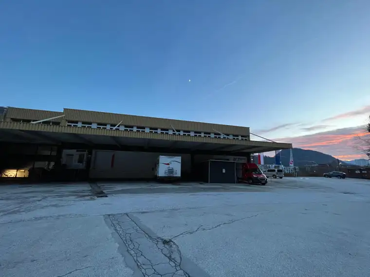 Kufstein: Lagercontainer in zentraler Lage zu Vermieten