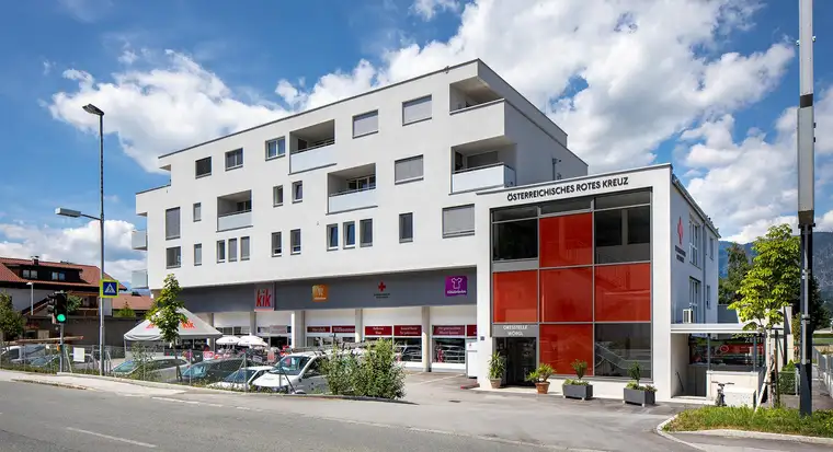Aussichtsreiche 360 m² Geschäftsfläche in Wörgl ab sofort zu Mieten