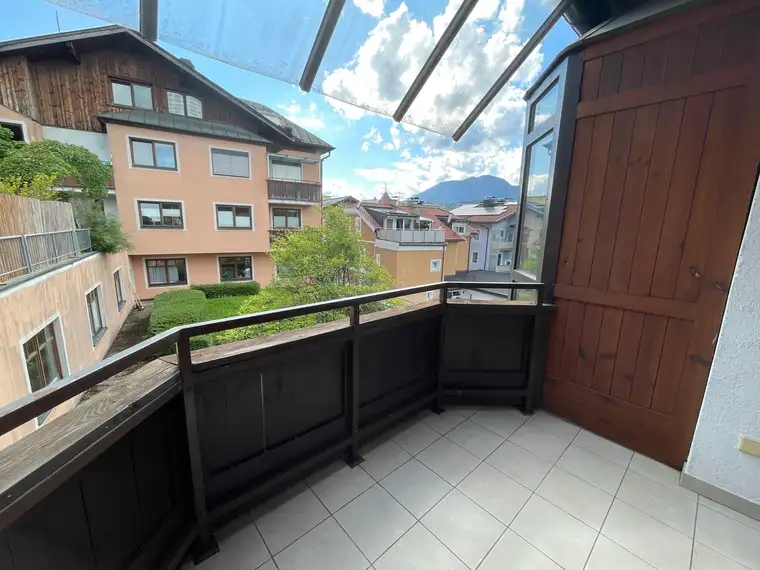 Duplex-Wohnung in zentraler und ruhiger Lage mit West-Balkon