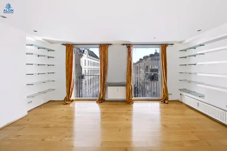 + NEU + Lichtdurchflutete 3 Zimmer Wohnung mit Wohnküche &amp; in Toplage! 5. Liftstock!