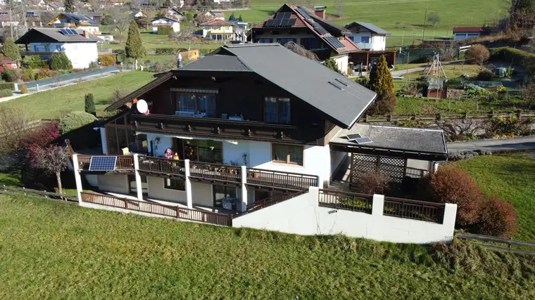 Attraktives Bauland &amp; Haus mit 3 Wohneinheiten am Millstätter Sonnenplateau