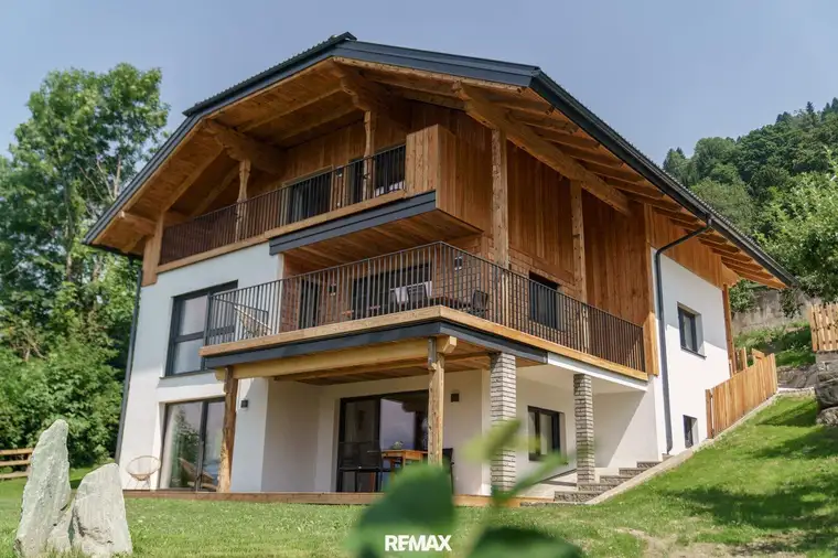 Verzaubernde Immobilie am Millstätter See – Exklusivität, Stil und Lebensqualität in einzigartiger Lage!
