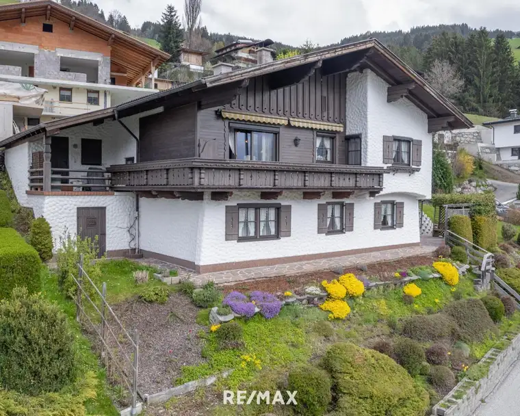 Ruheoase mit Panoramablick: Einfamilienhaus am Weerberg