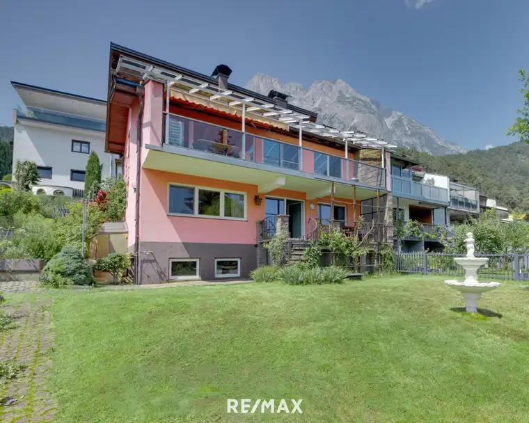 NEU: Ein besonderes Haus in bester Aussichtslage