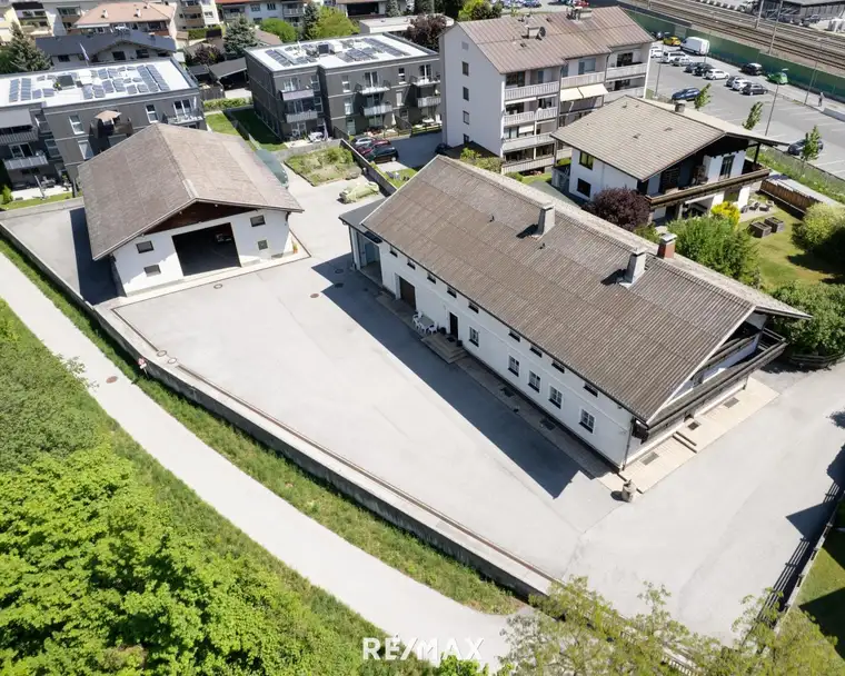 NEU! Vielseitiges Gewerbe- und Wohnareal in Brixlegg
