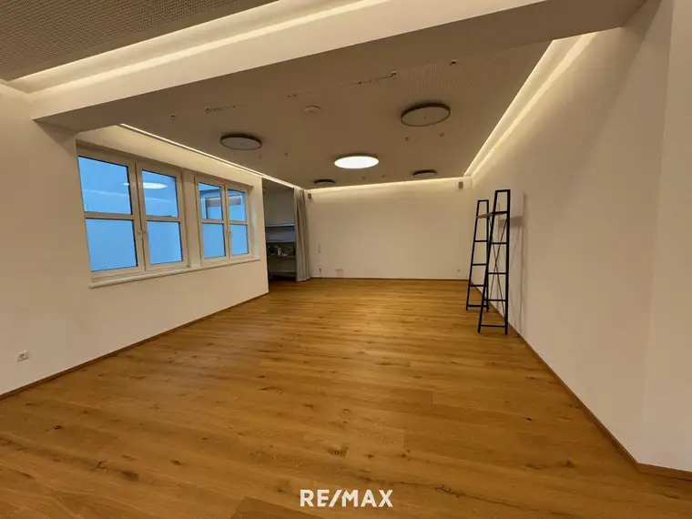 Neuwertige Bürofläche in Kematen – vielseitig nutzbar