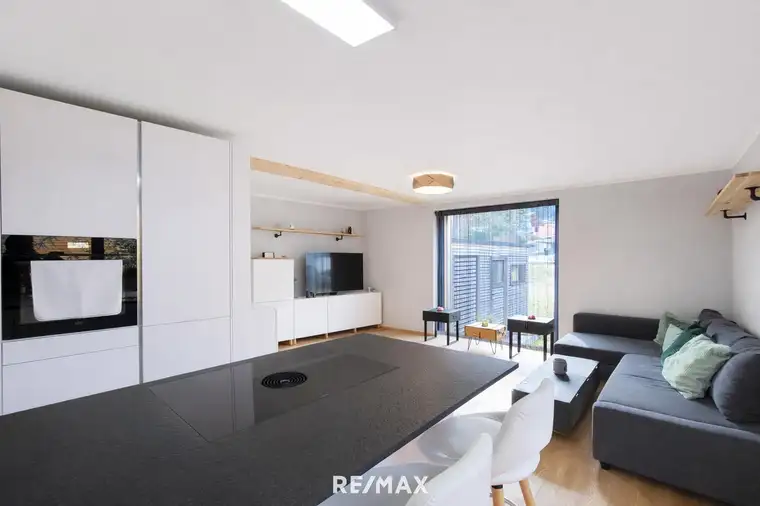 NEU! Exklusive Designwohnung mit Garten in ruhiger Lage - Baurecht