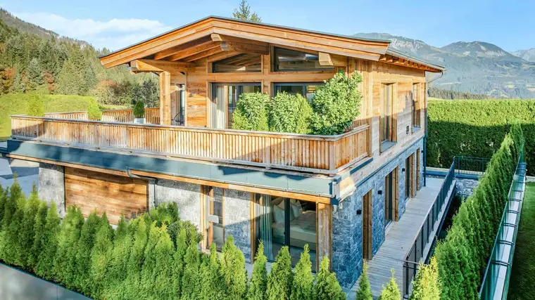 Johannes Hopfgartner, LIVING DELUXE Real Estate GmbH
