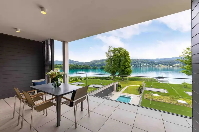 Alexander  Prager , LIVING DELUXE Real Estate GmbH