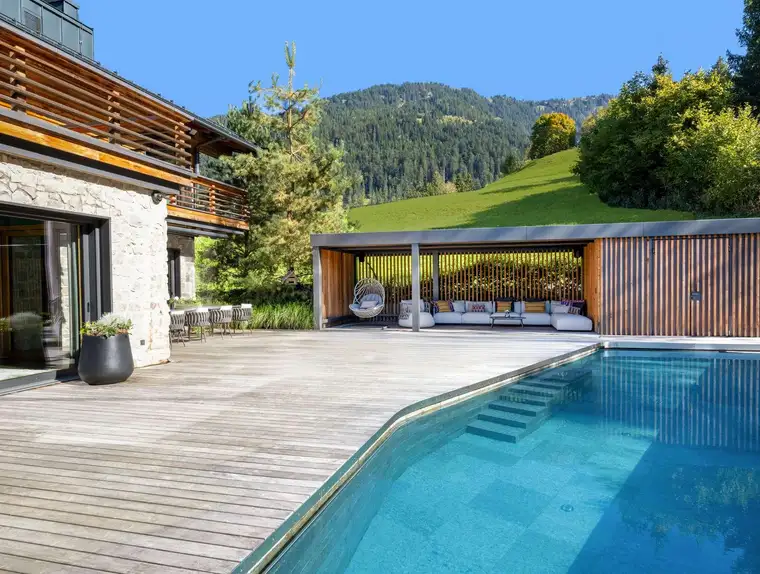Nicola Knoll, LIVING DELUXE Real Estate GmbH