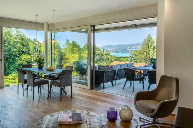 Tina Pühringer, LIVING DELUXE Real Estate GmbH