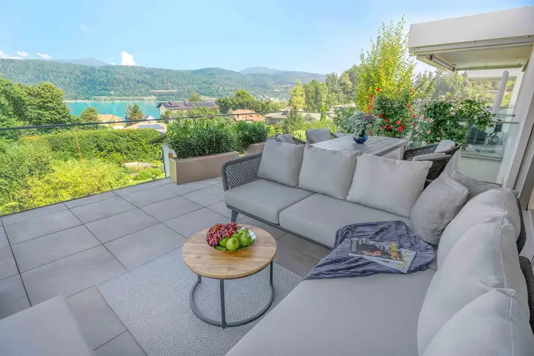 Tina Pühringer, LIVING DELUXE Real Estate GmbH