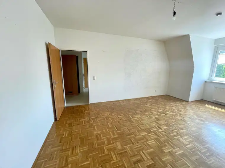 Liebenau - Nähe Murradweg | 2 Zimmer | Balkon