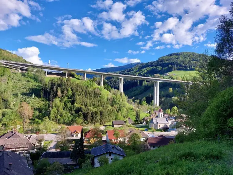 Mega Aktion! 3 Monate mietfrei! Schöne Wohnung in Kremsbrücke