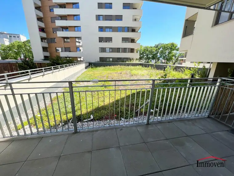 SOMMERAKTION* - ERSTES MONAT MIETFREI - 3-Zimmerwohnung mit Loggia in zentraler Lage!