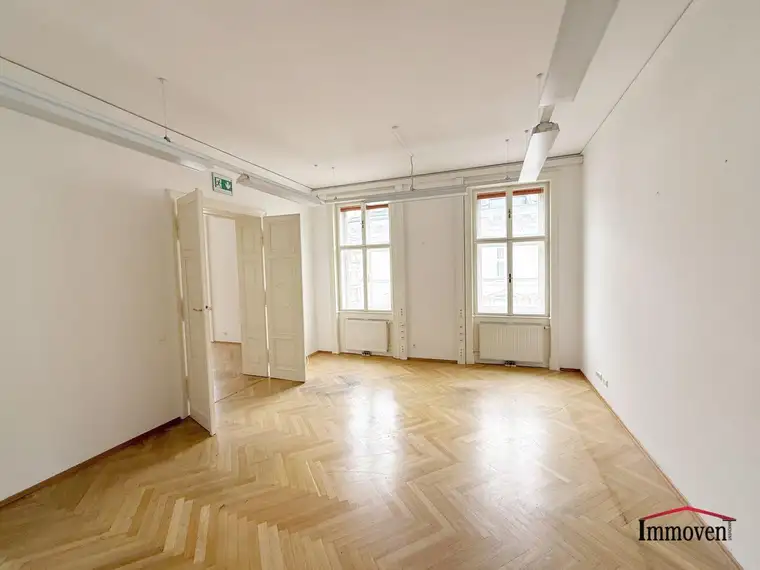 TOPLAGE - großes Büro mit Klimaanlage!