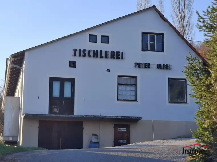 Großzügige Werkstatt/Atelier usw. (auch teilbar) mit Parkplatz in Gamlitz!