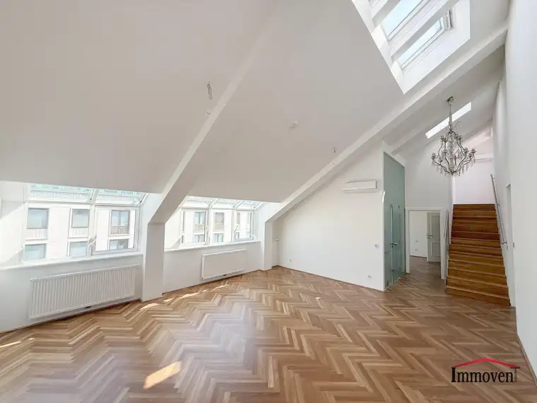 GENERALSANIERT - ERSTBEZUG und INNENSTADTLAGE - Einzigartiges Büro mit Dachterrasse bei der Wiener Oper!